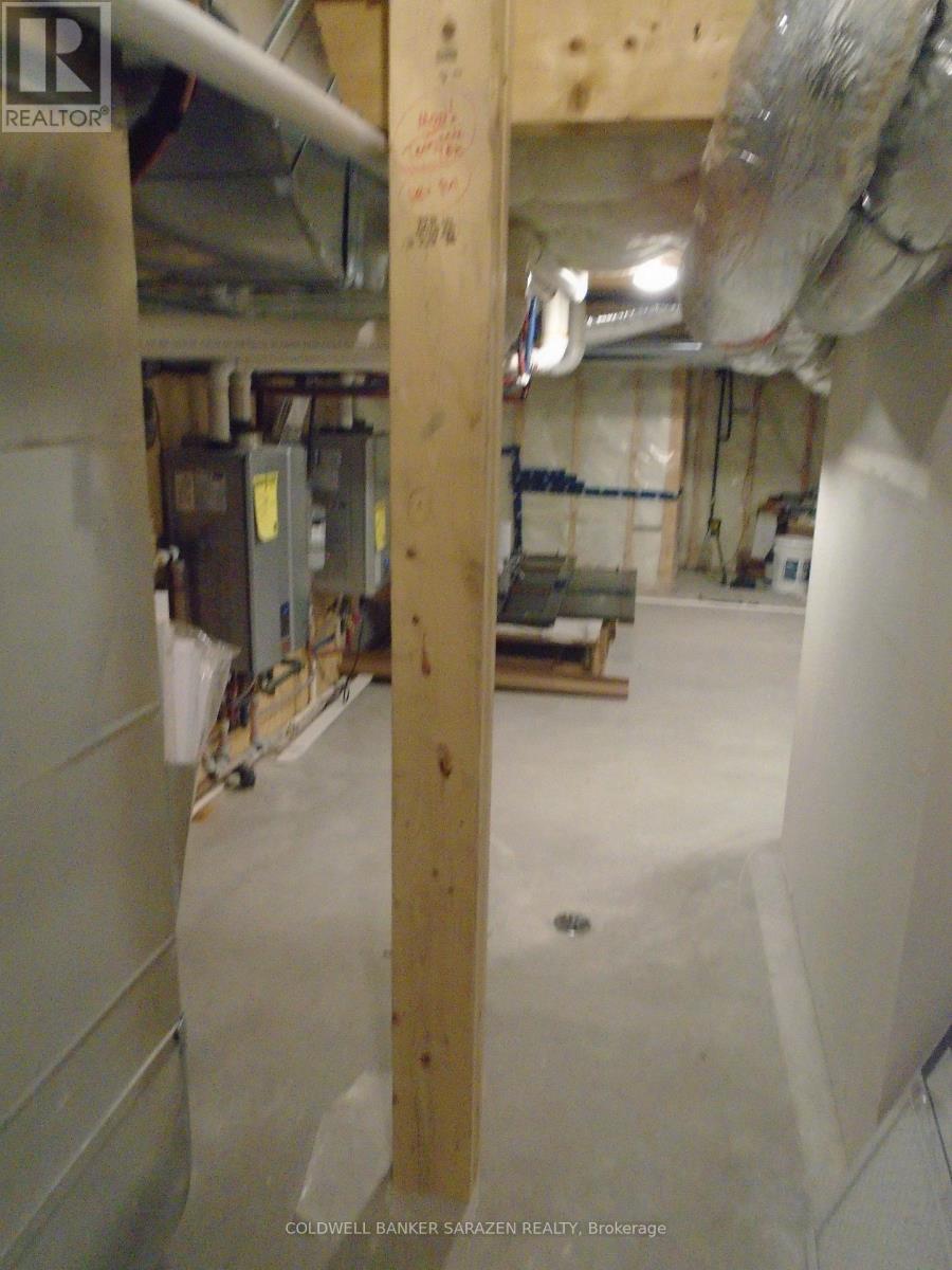 B - 279 Enclave Walk E Property Photo 13