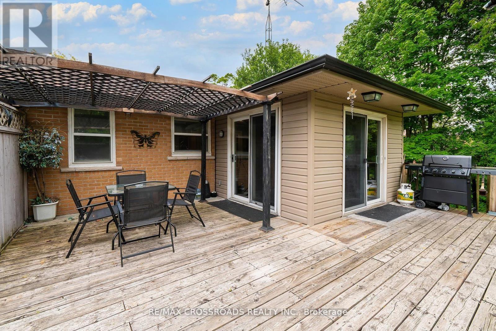 19 Orchard Avenue Property Photo 33
