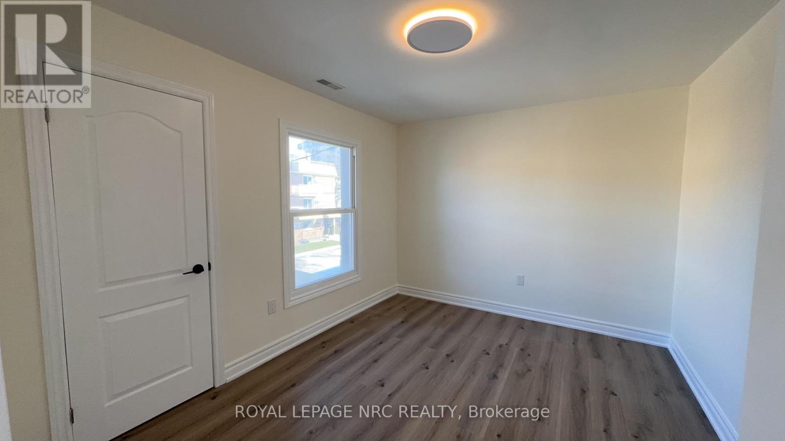 4677 Crysler Avenue Property Photo 24