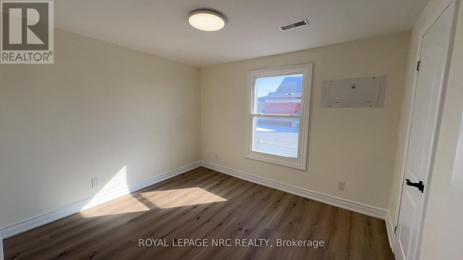 4677 Crysler Avenue Property Photo 27