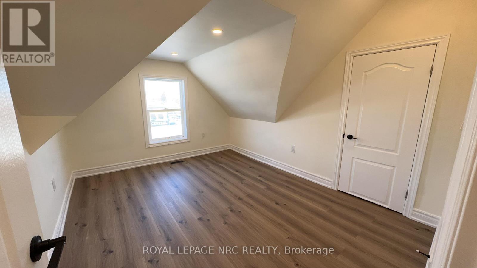 4677 Crysler Avenue Property Photo 37