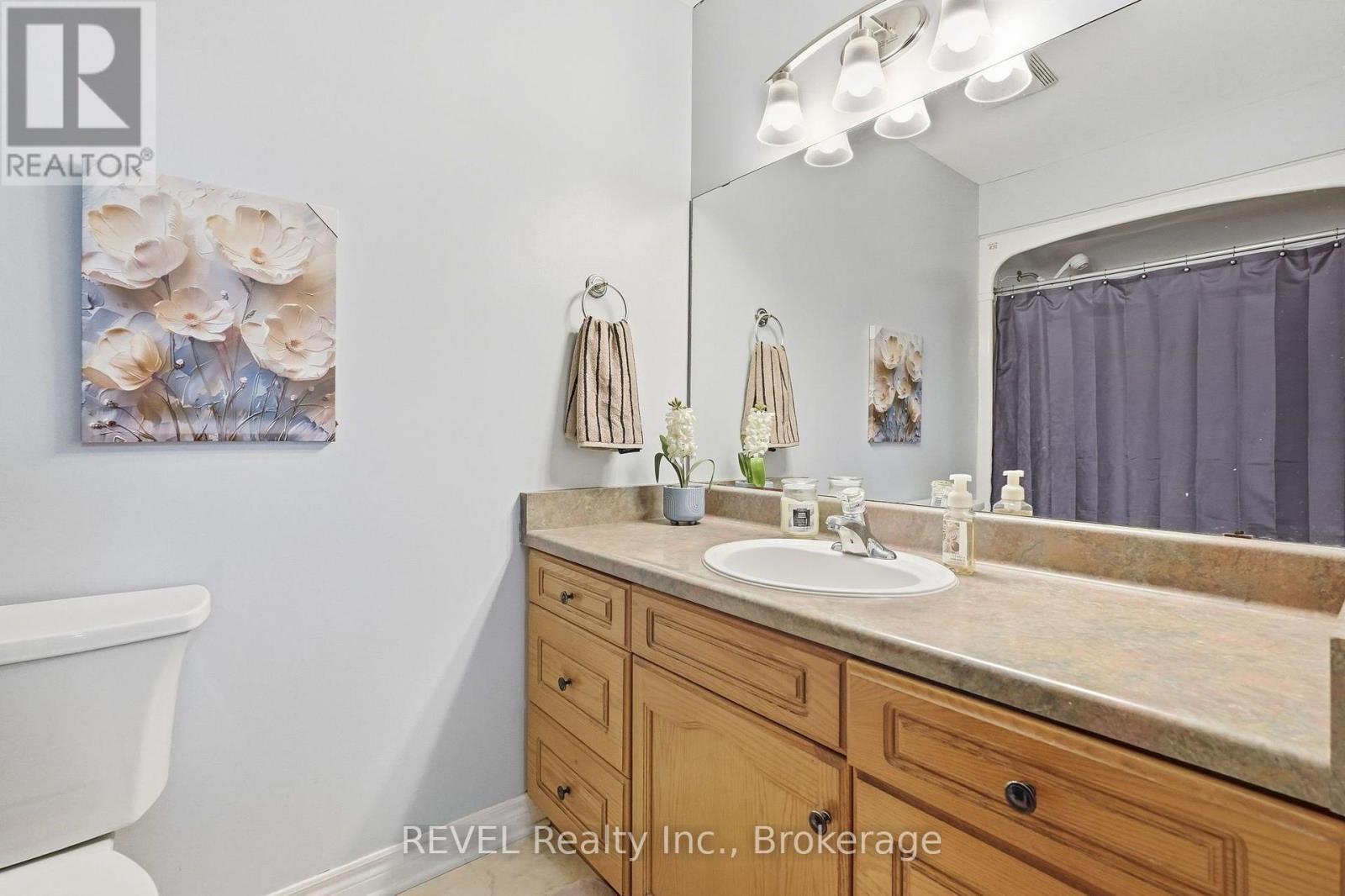 3 Ormond Street N Property Photo 24