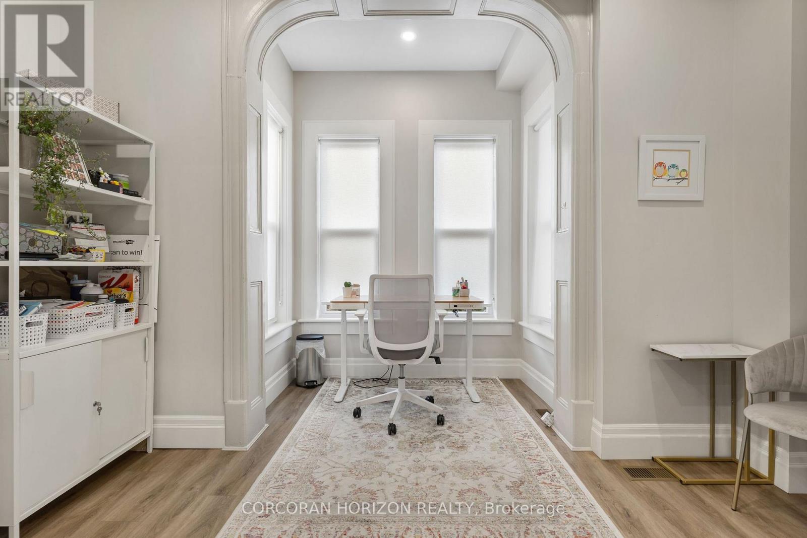 33 Young Street Property Photo 12