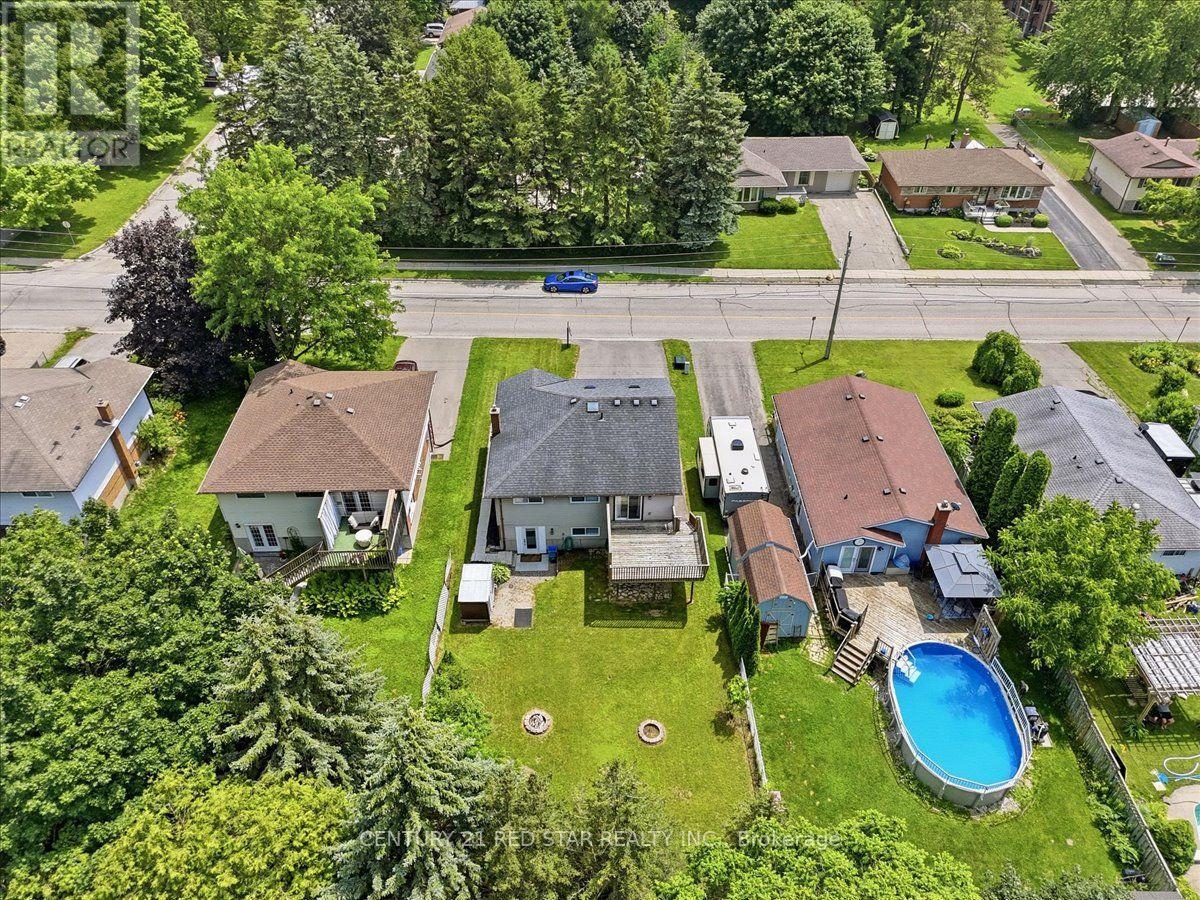 475 Forfar Street E Property Photo 29