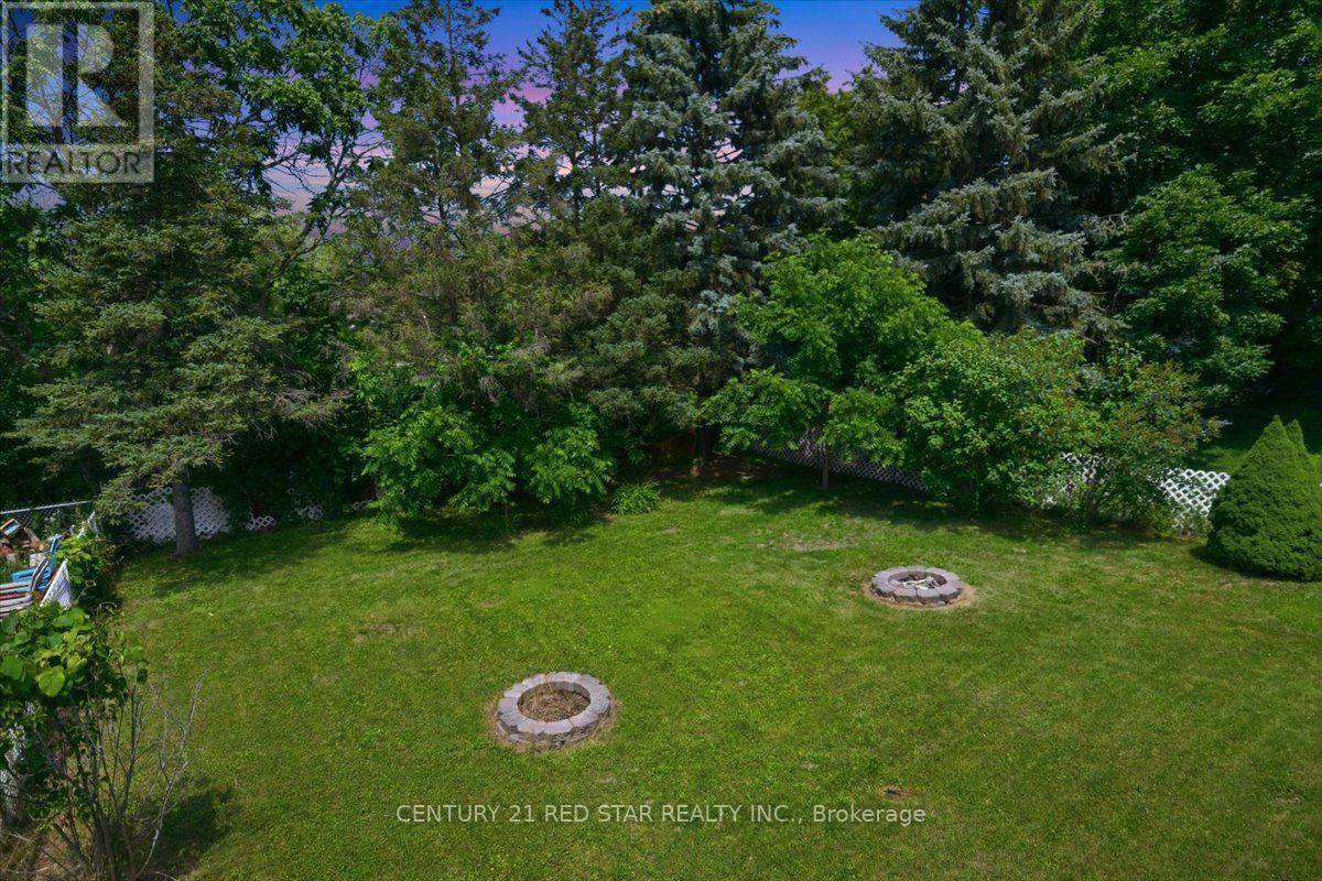 475 Forfar Street E Property Photo 31