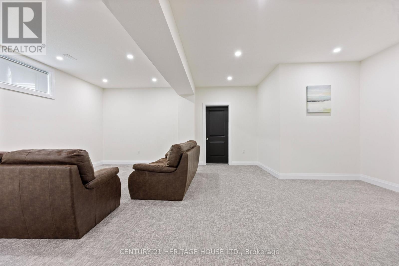 4099 Sugarmaple Crossing Property Photo 35