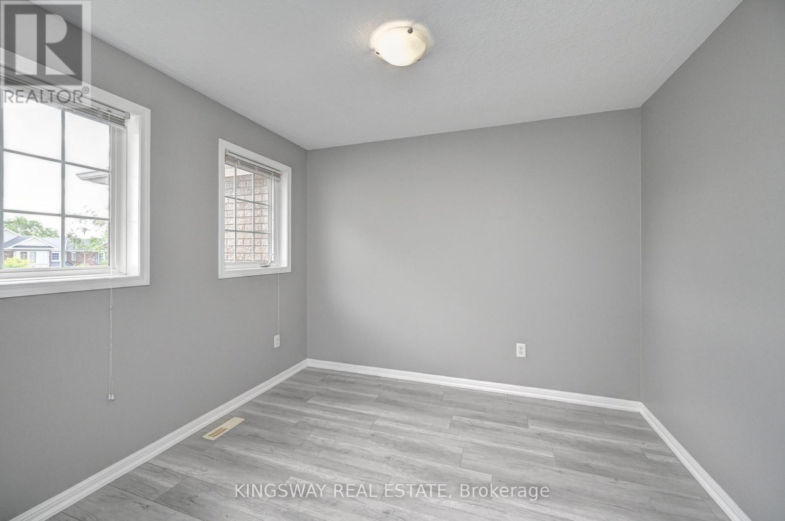 103 Blackbird Circle Property Photo 33