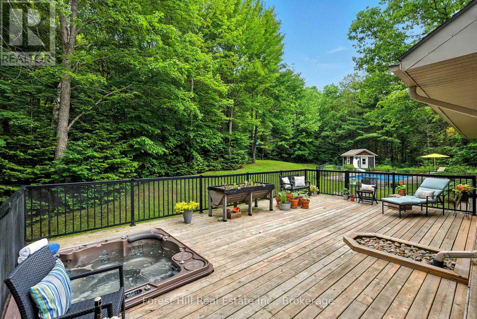 1474 Etwell Road Property Photo 21