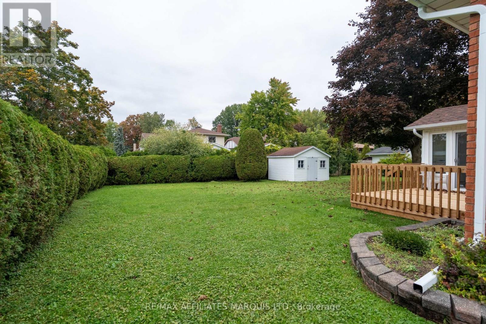 1519 Stephen Street Property Photo 4
