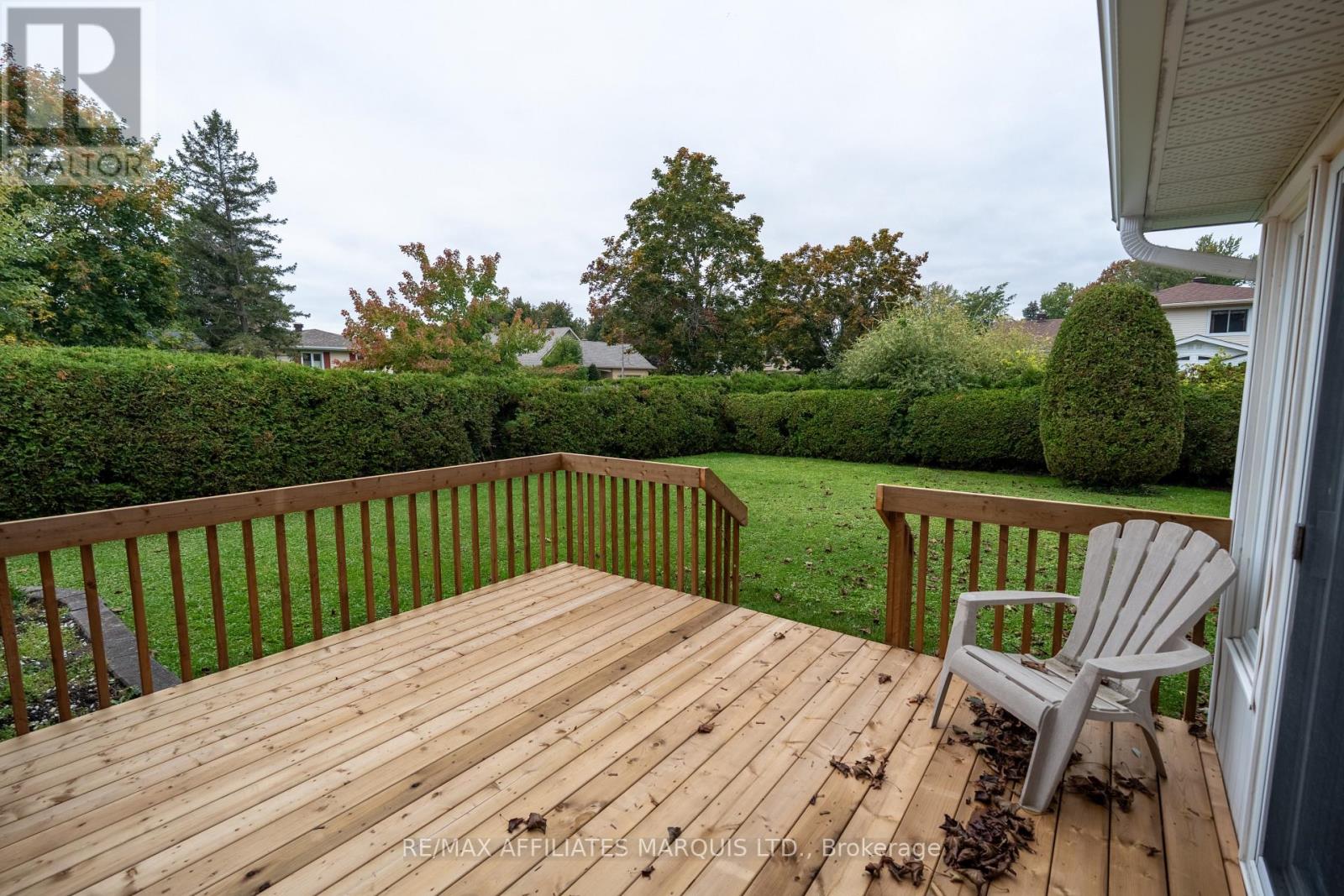 1519 Stephen Street Property Photo 5