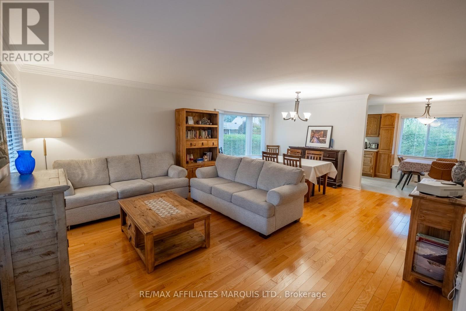 1519 Stephen Street Property Photo 13