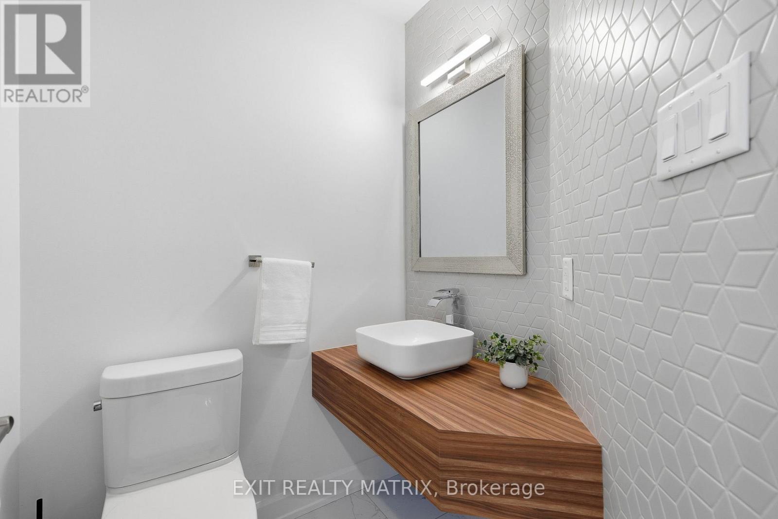 636 Merkley Drive Property Photo 6
