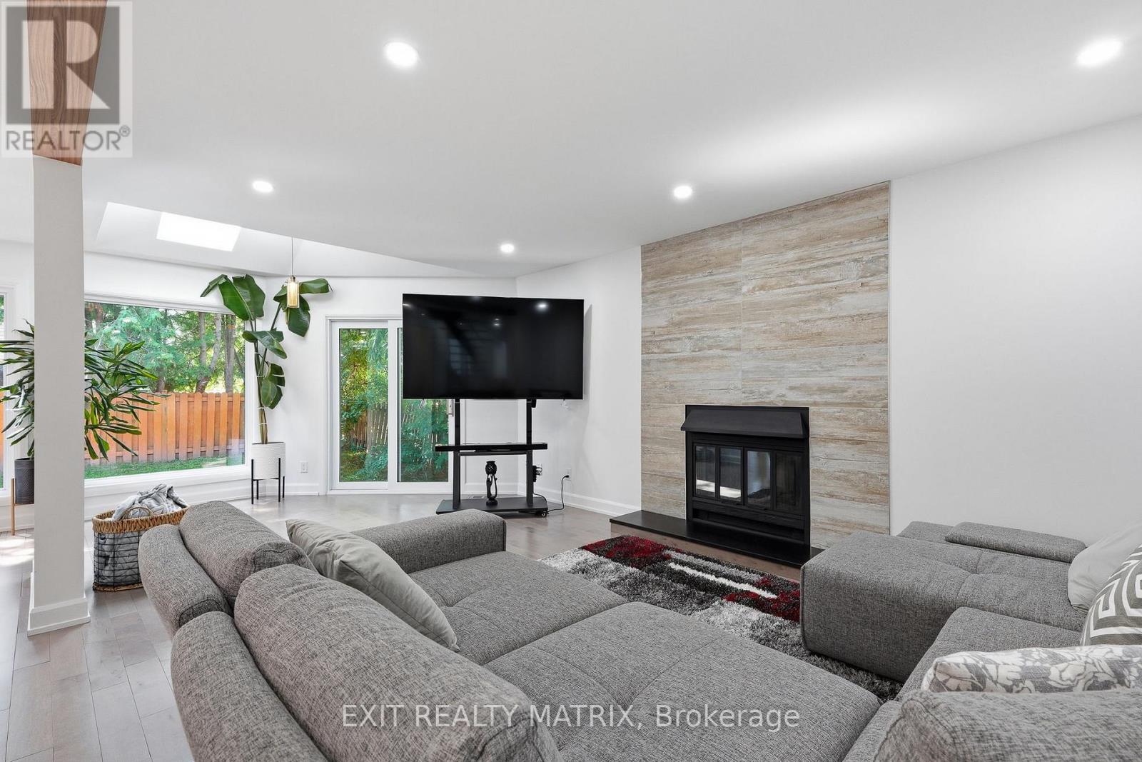 636 Merkley Drive Property Photo 20
