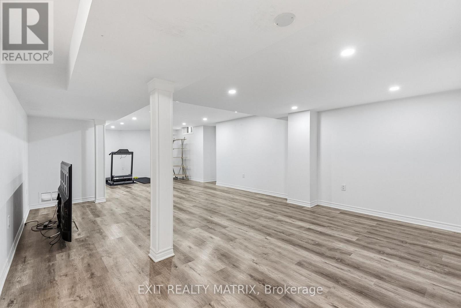 636 Merkley Drive Property Photo 33