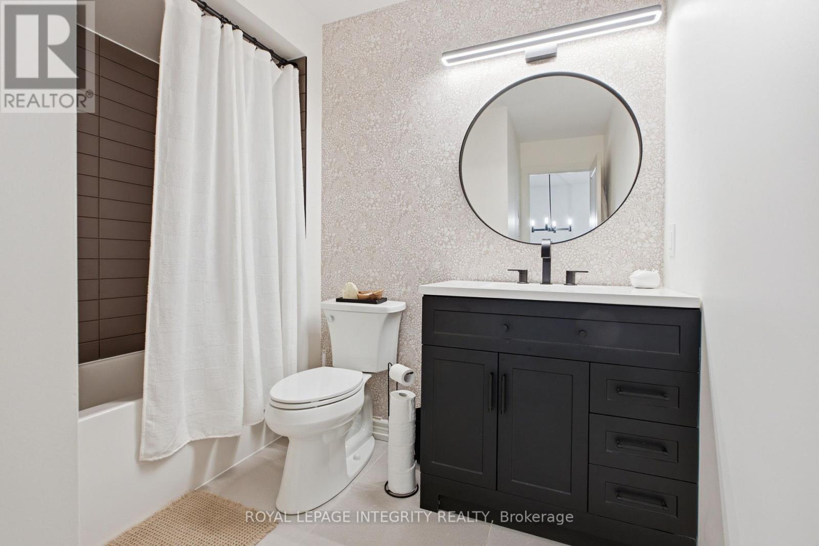 246 Cooks Mill Crescent Property Photo 21