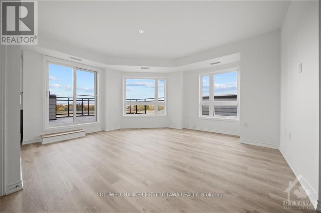 505 - 397 Codds Road Property Photo 4