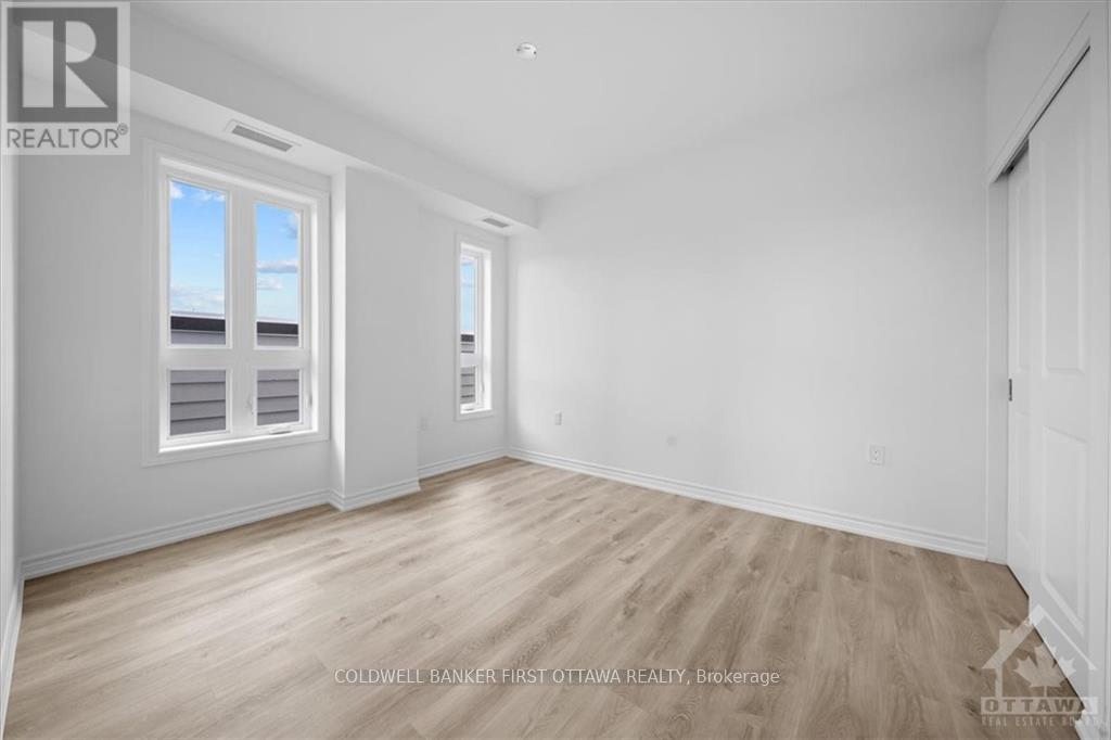 505 - 397 Codds Road Property Photo 16