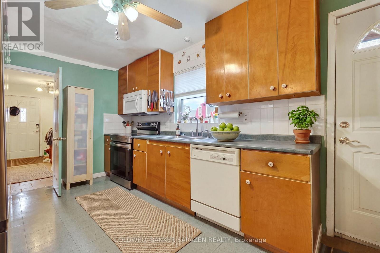 95 Ste Cecile Street Property Photo 4