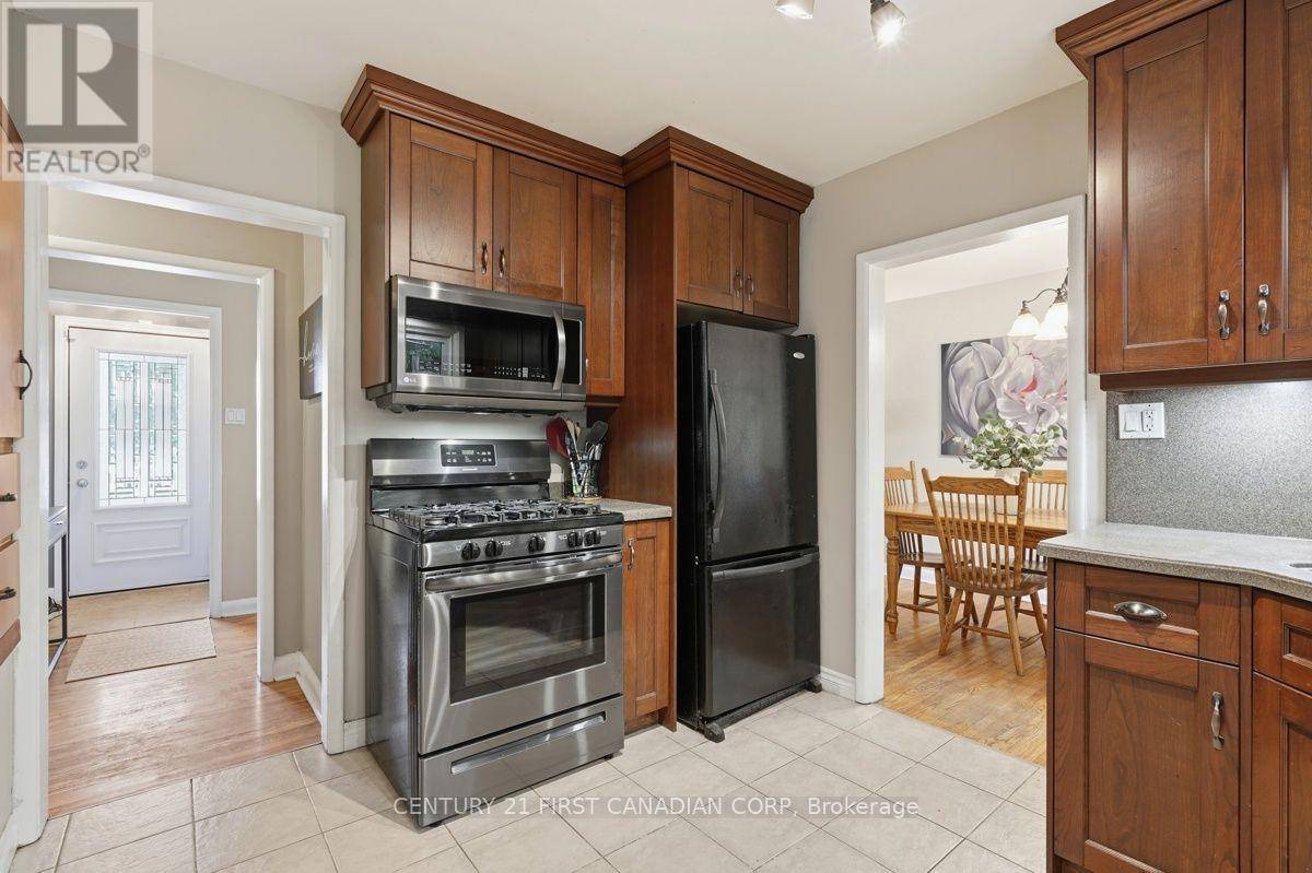 283 Spruce Street Property Photo 12