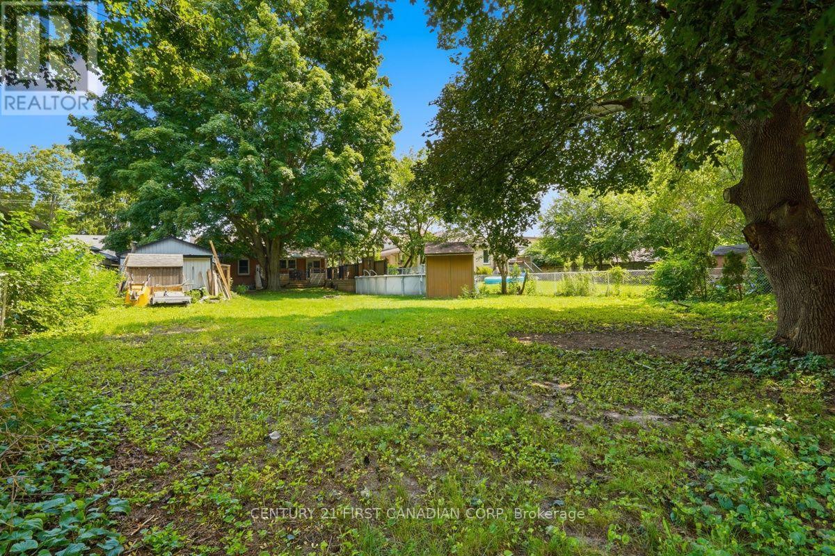 283 Spruce Street Property Photo 35