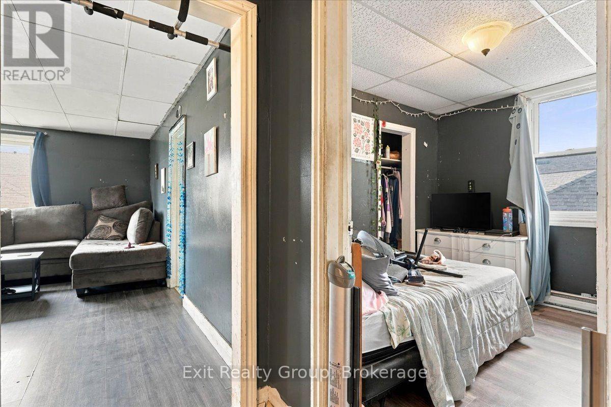 167 Marmora Street Property Photo 23