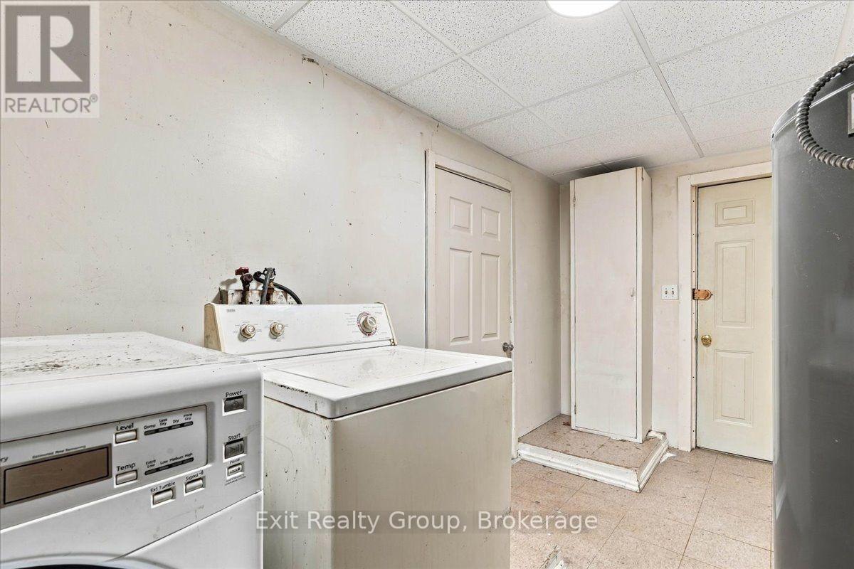 167 Marmora Street Property Photo 34