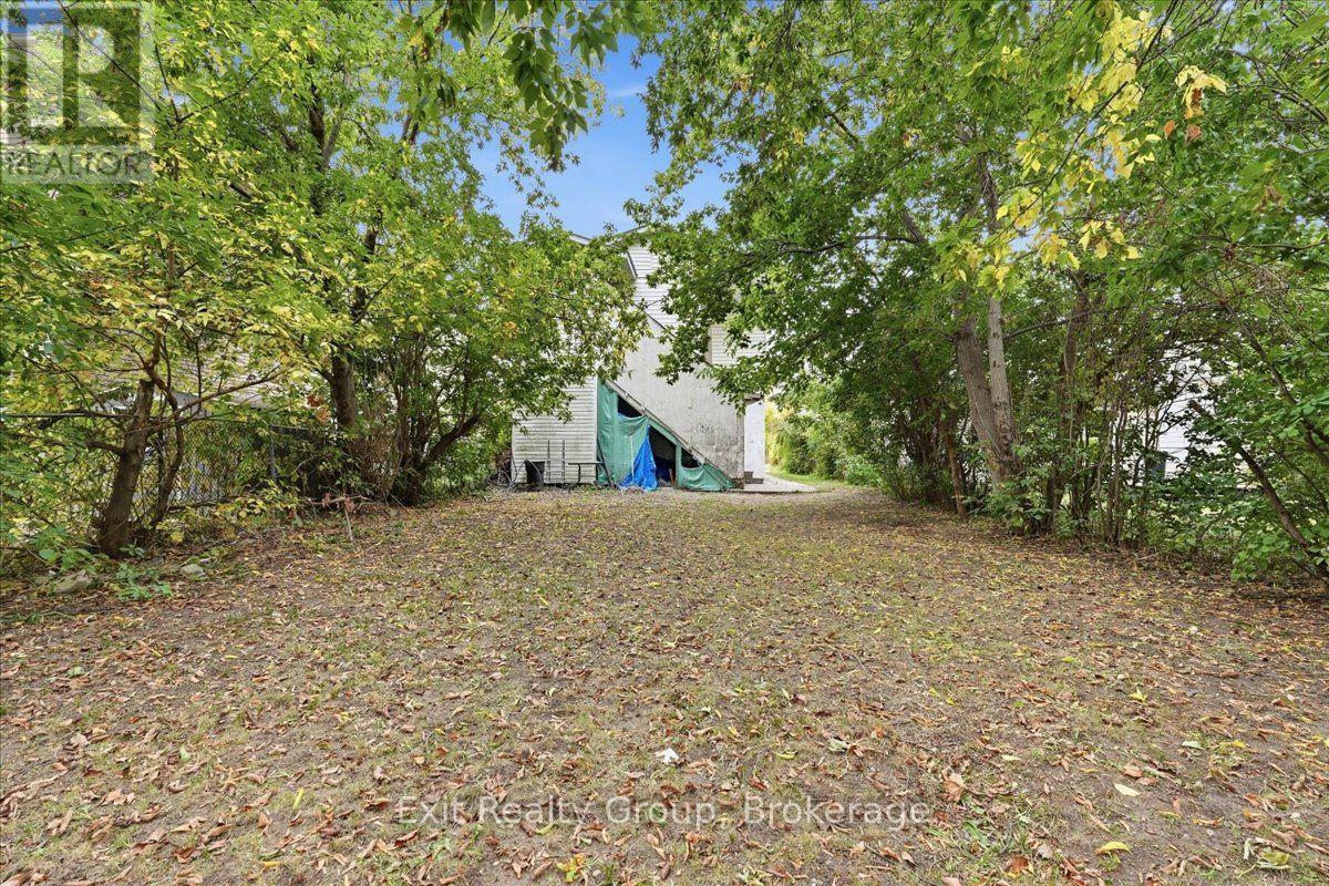 167 Marmora Street Property Photo 38