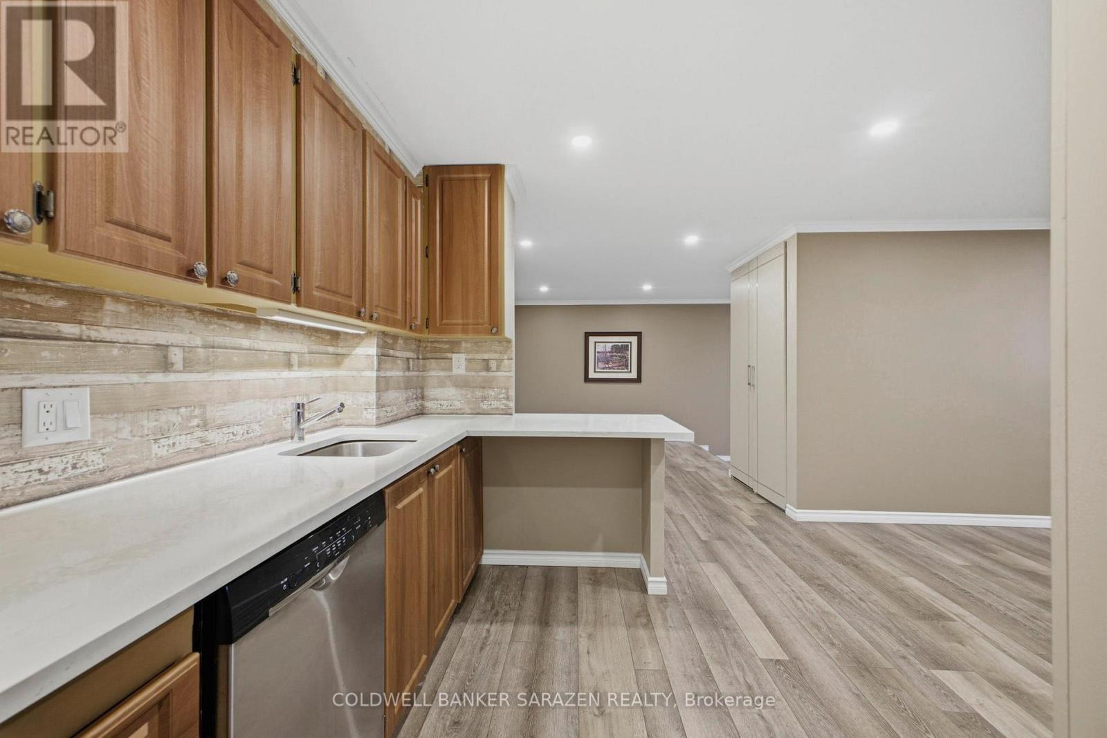 2102 - 415 Greenview Avenue Property Photo 15