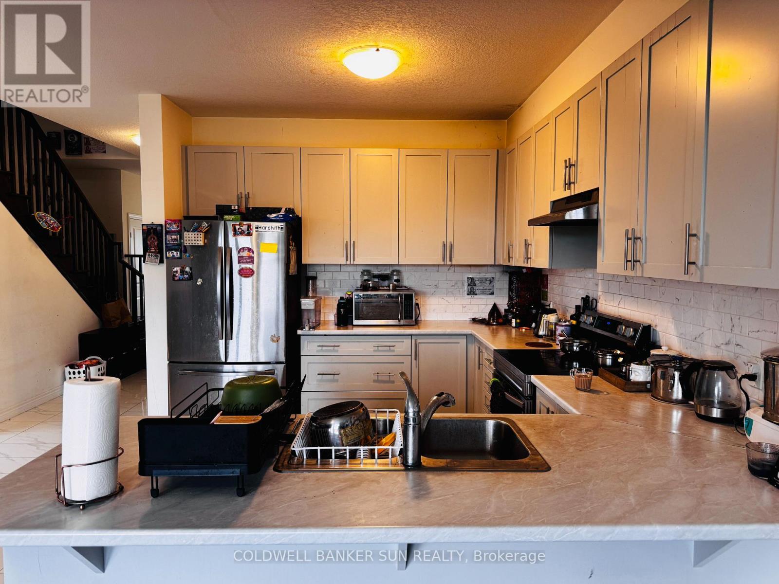 46 Zoe Lane Property Photo 12