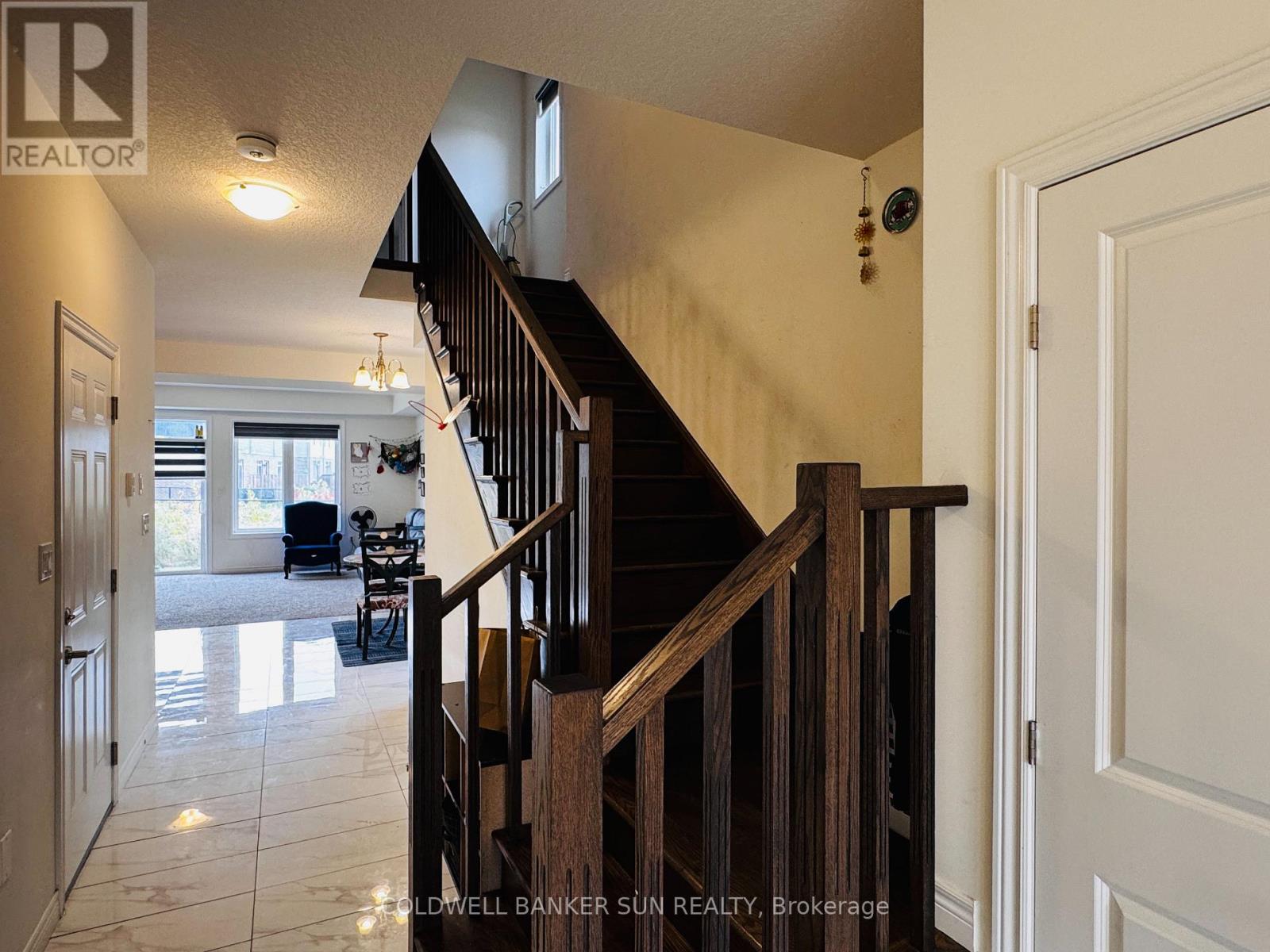 46 Zoe Lane Property Photo 15