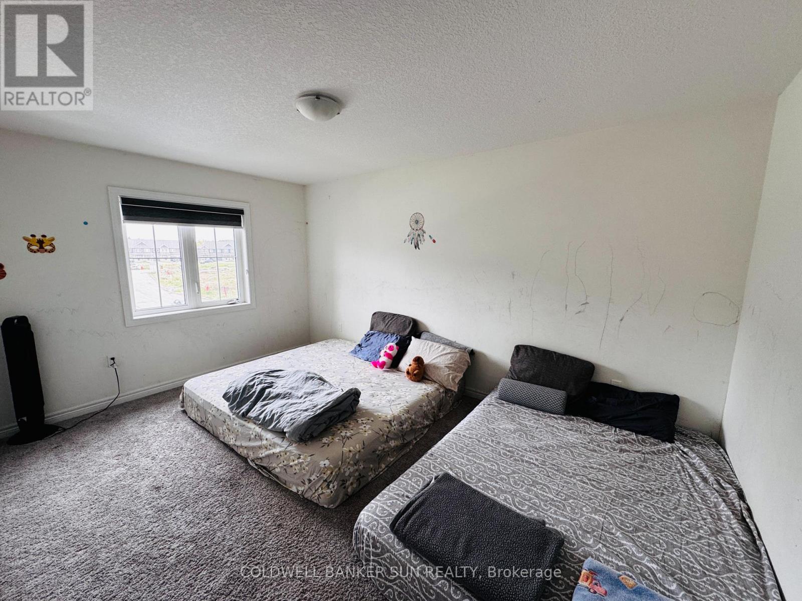 46 Zoe Lane Property Photo 18