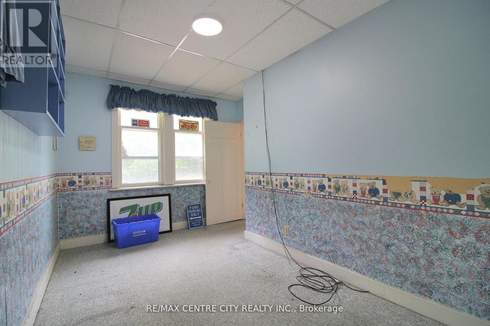 12 Chester Street Property Photo 11