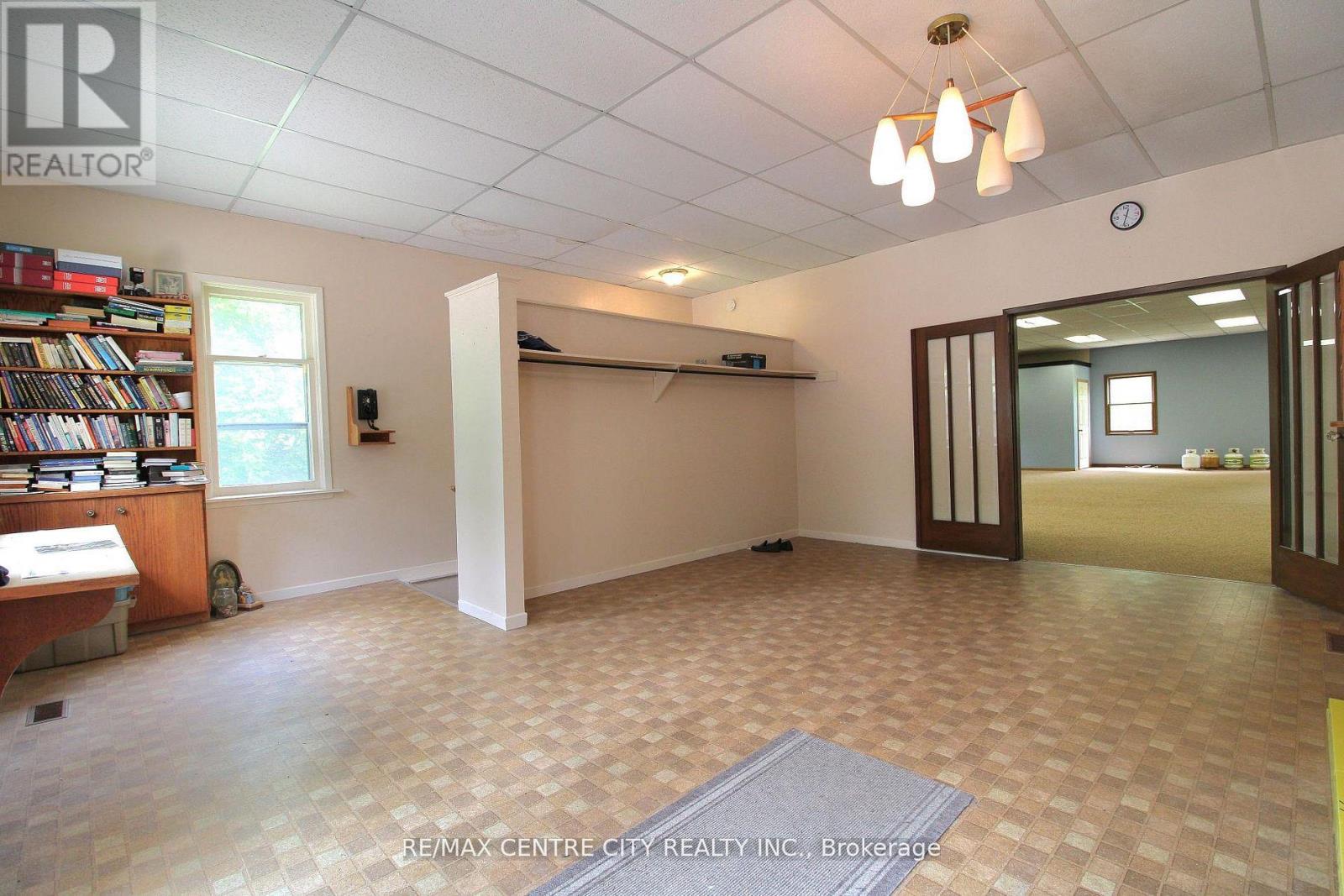 12 Chester Street Property Photo 12
