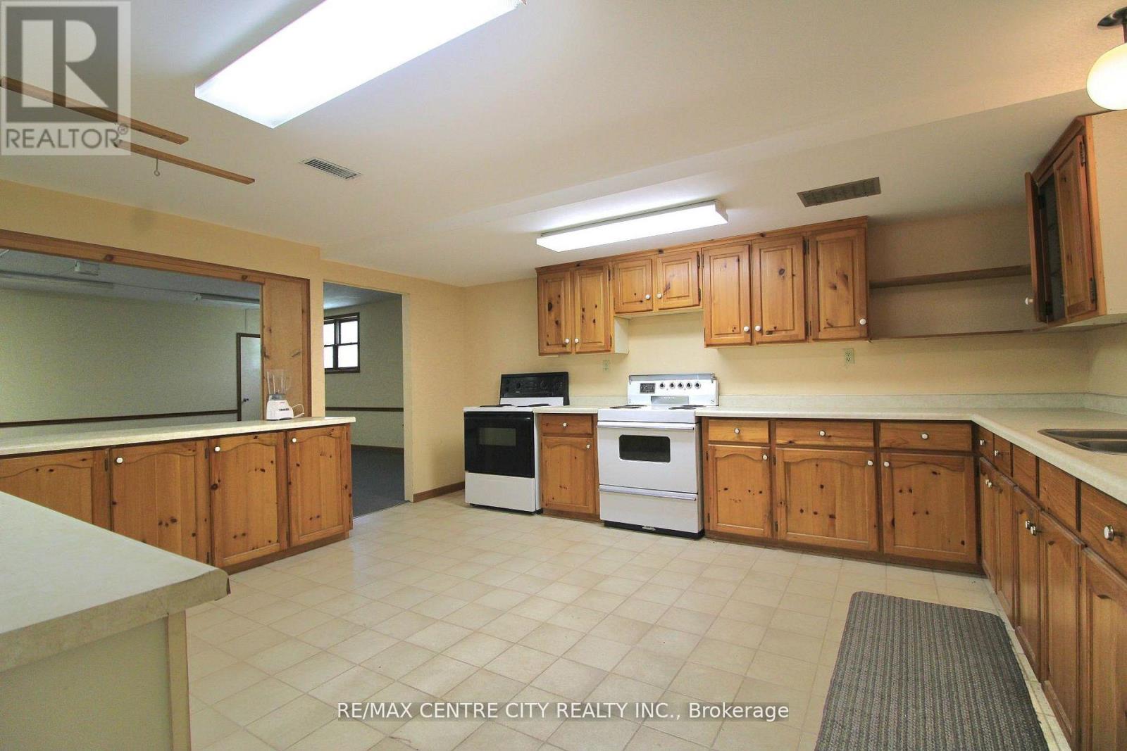 12 Chester Street Property Photo 16