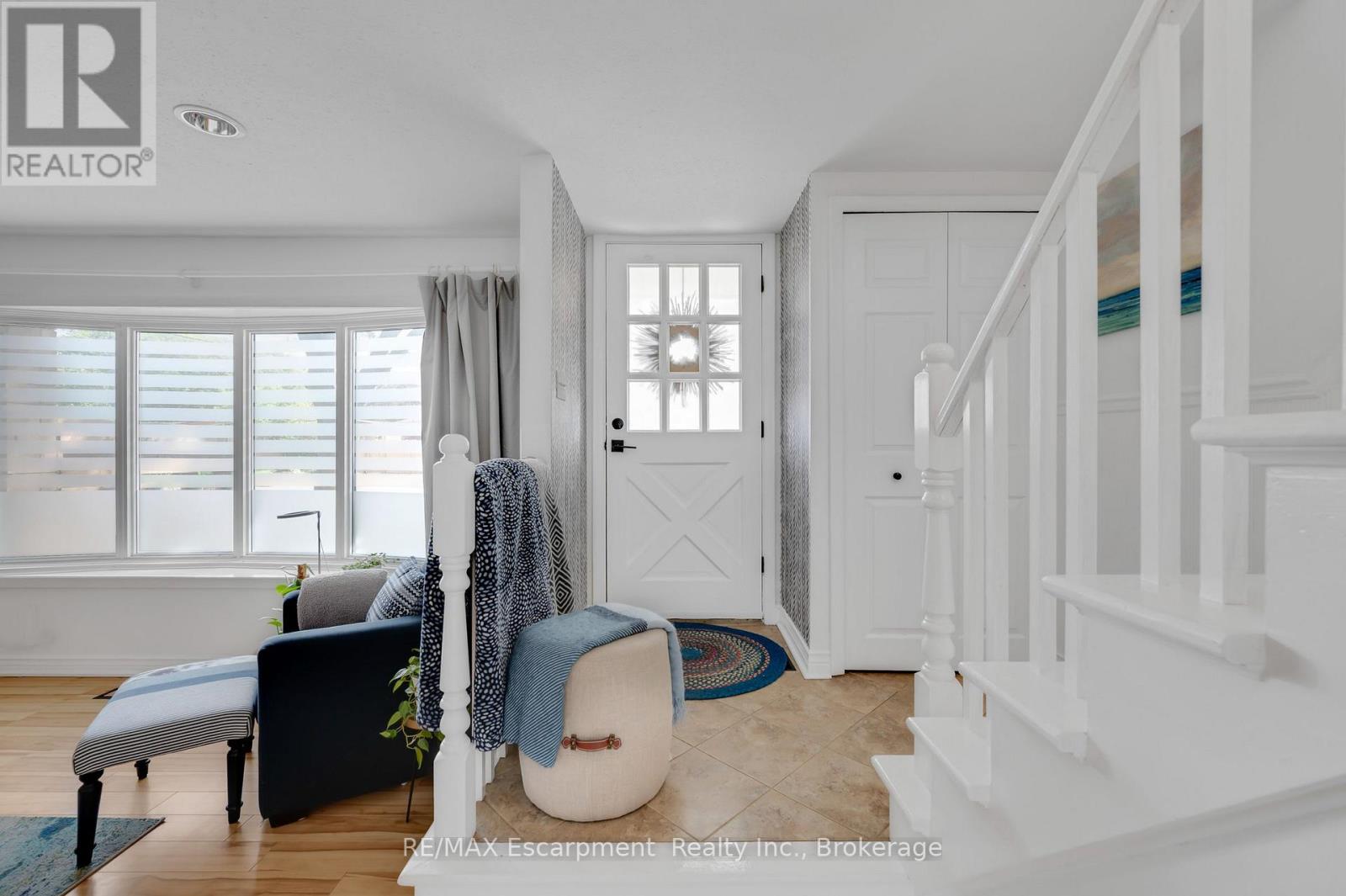 10 Goldfinch Road Property Photo 5