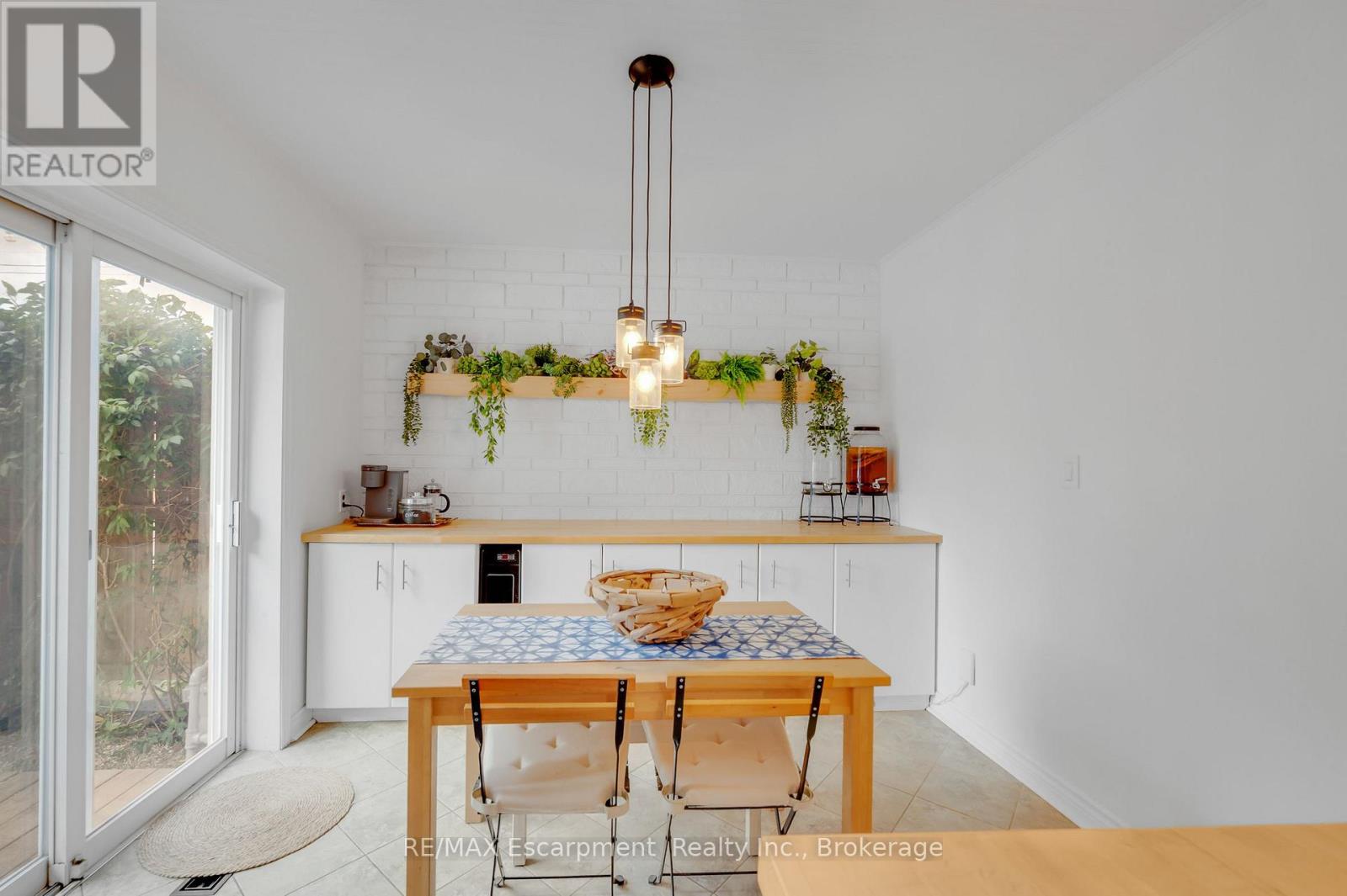 10 Goldfinch Road Property Photo 13