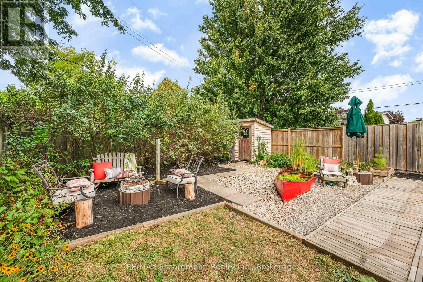 10 Goldfinch Road Property Photo 33