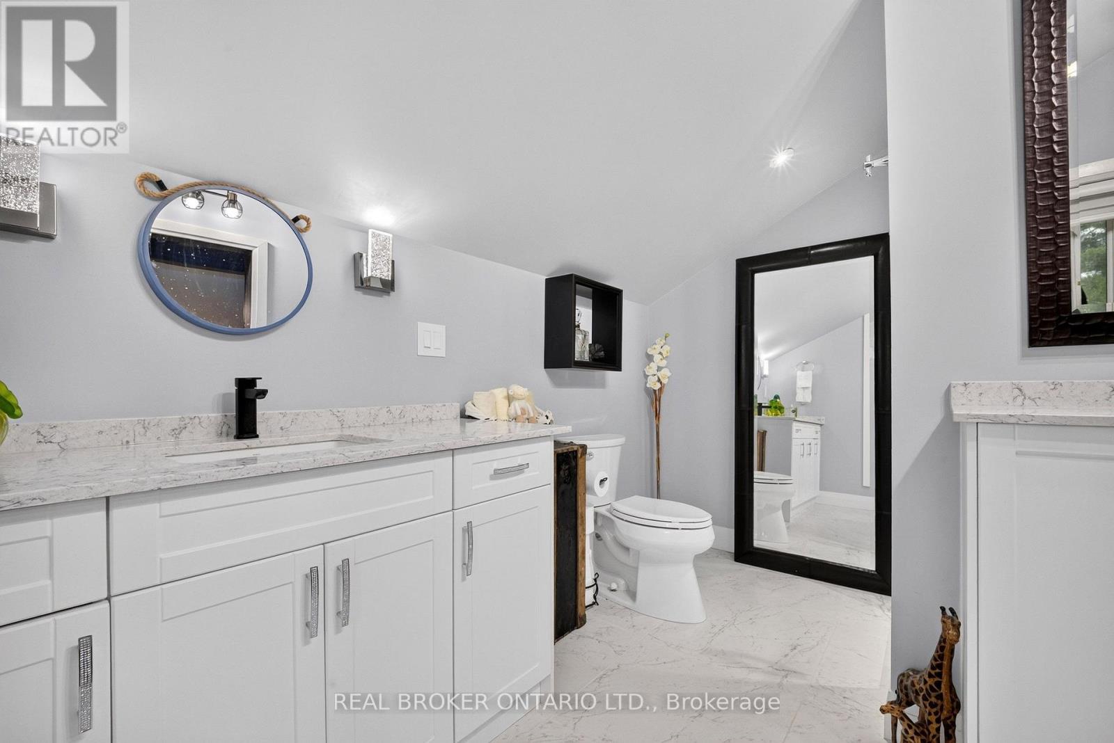 1018 Whites Road Property Photo 38