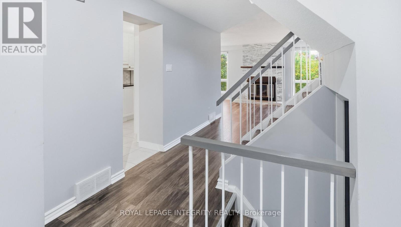 1080 Des Ormes Place Property Photo 10