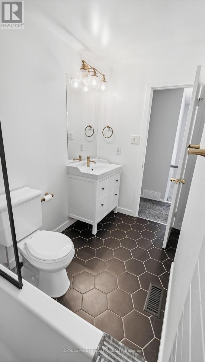 1080 Des Ormes Place Property Photo 26