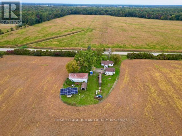 975 Concession Drive Property Photo 3