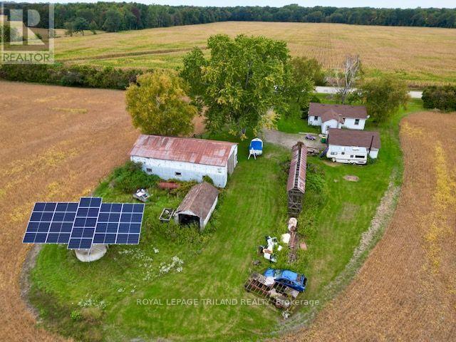 975 Concession Drive Property Photo 4