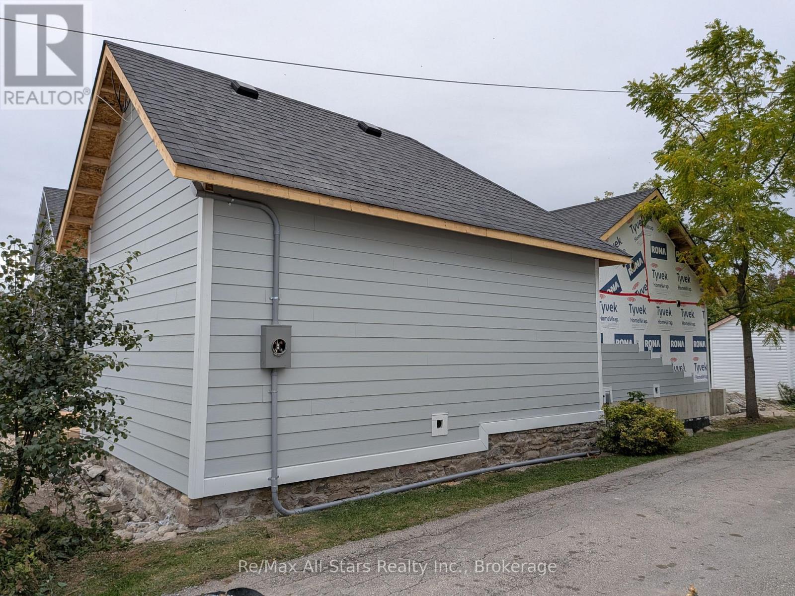99 St Patrick Street Property Photo 6