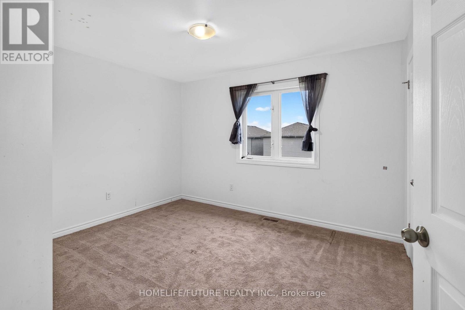 39 Brennan Crescent Property Photo 32