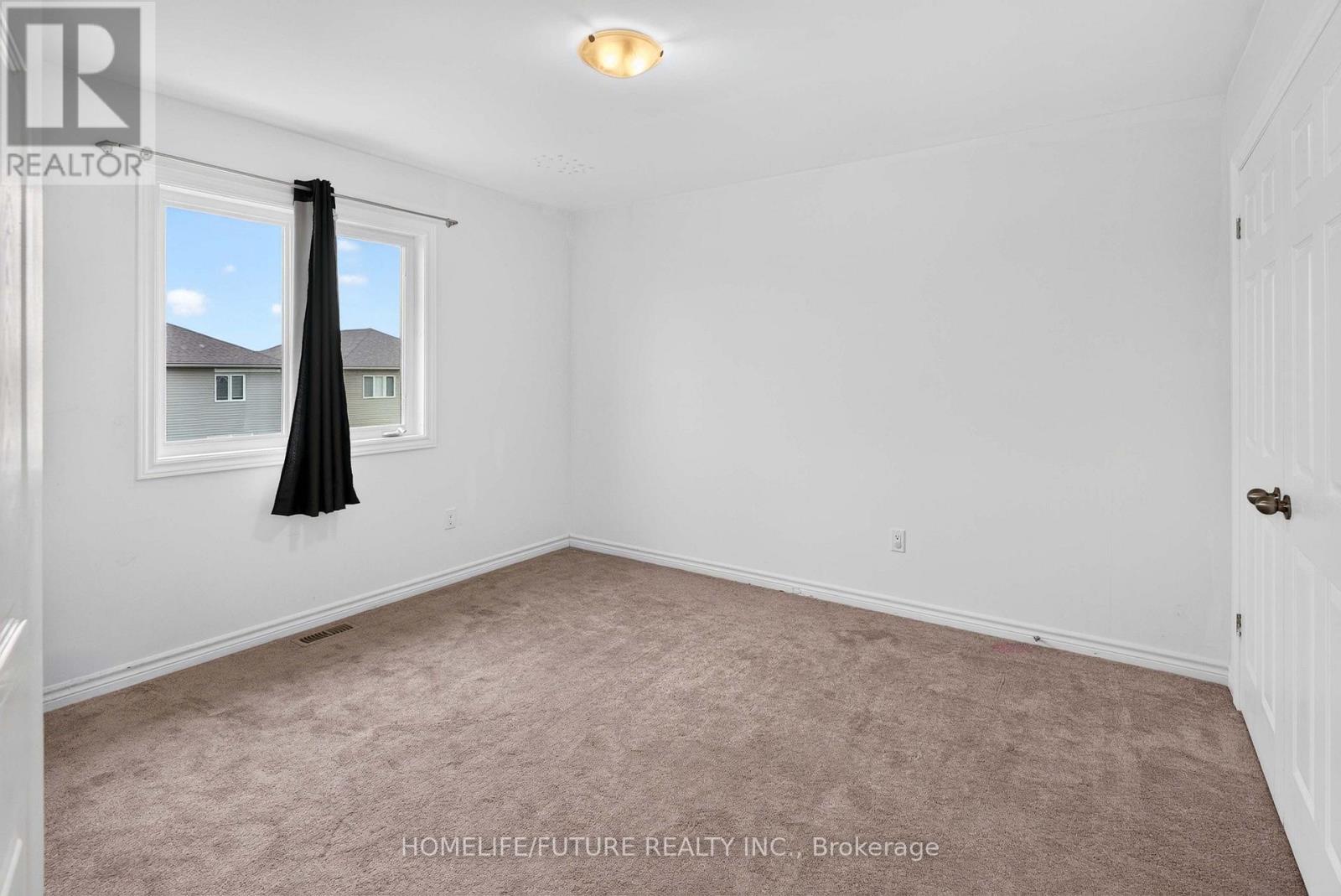 39 Brennan Crescent Property Photo 34