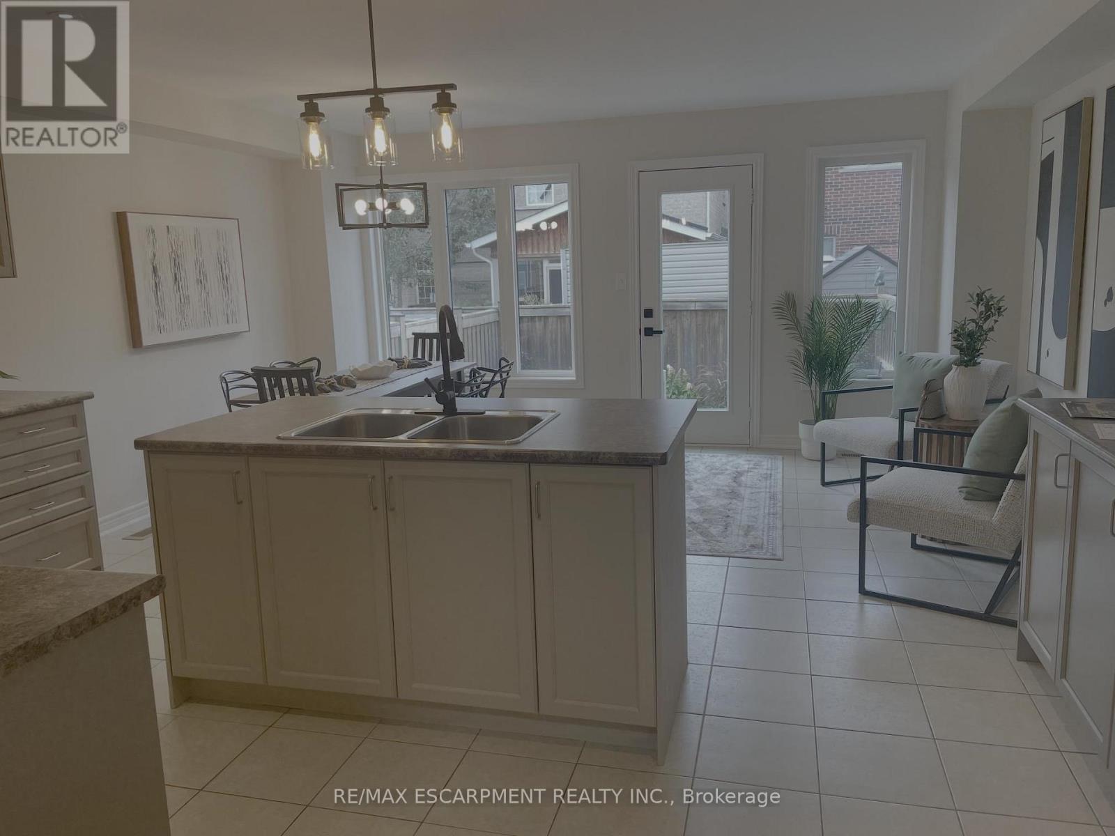 123 Skinner Road Property Photo 7
