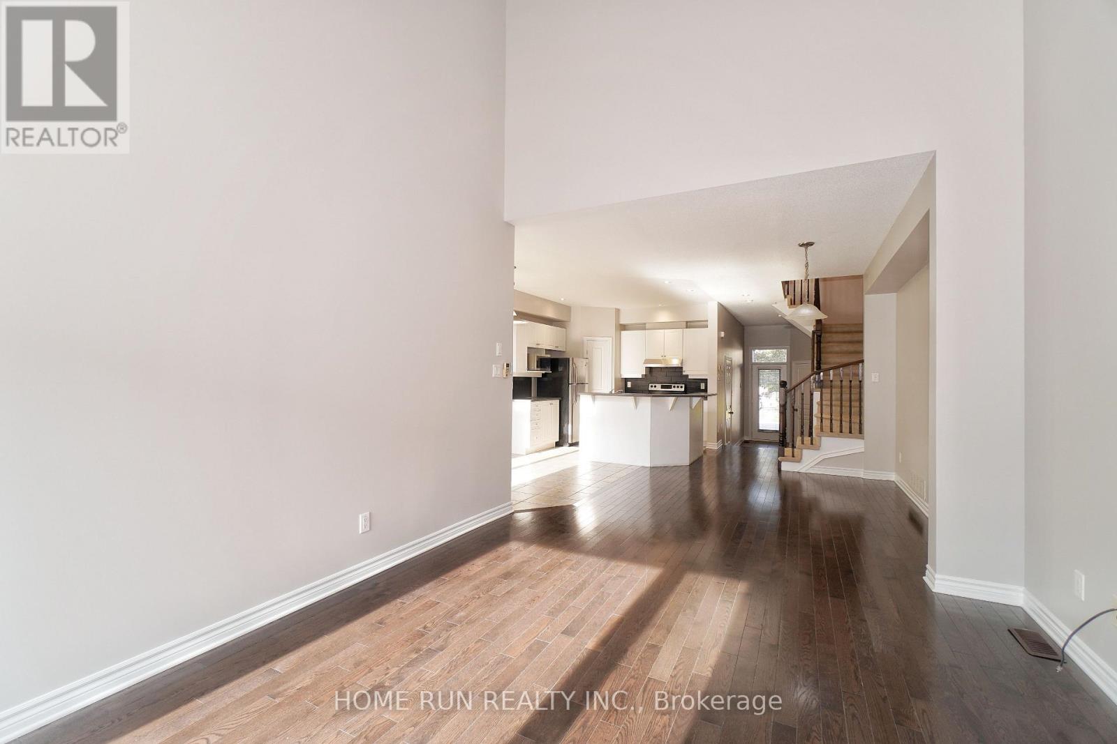 115 Watchhorn Grove Property Photo 8