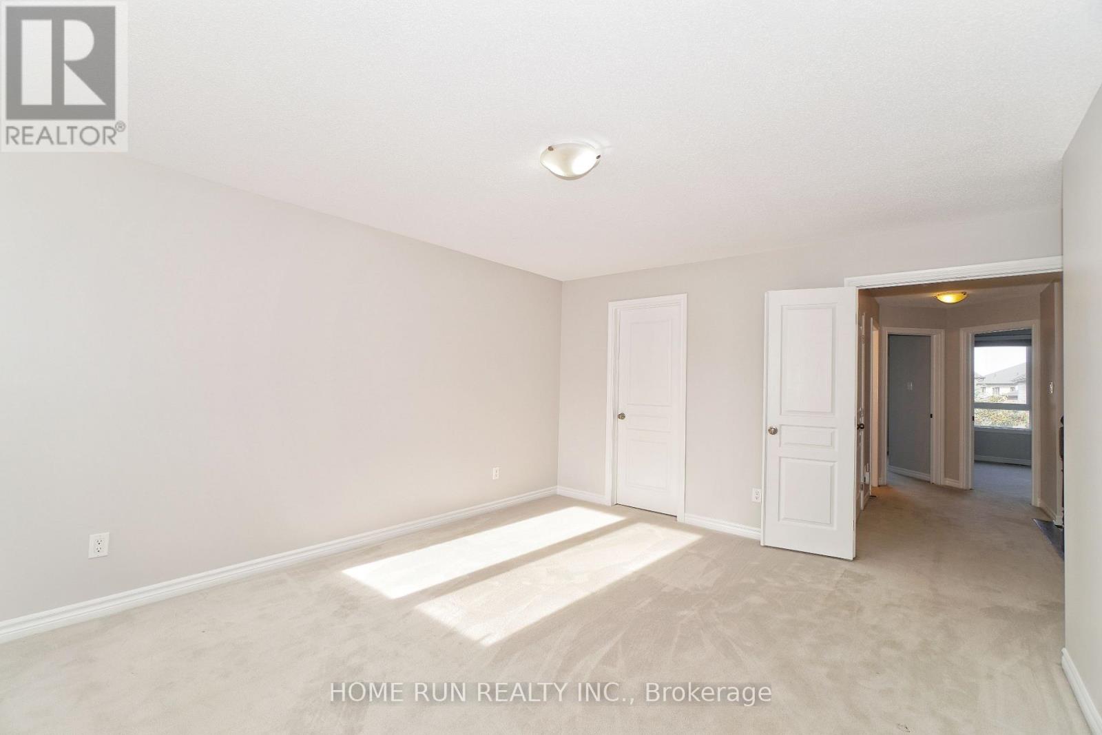 115 Watchhorn Grove Property Photo 25