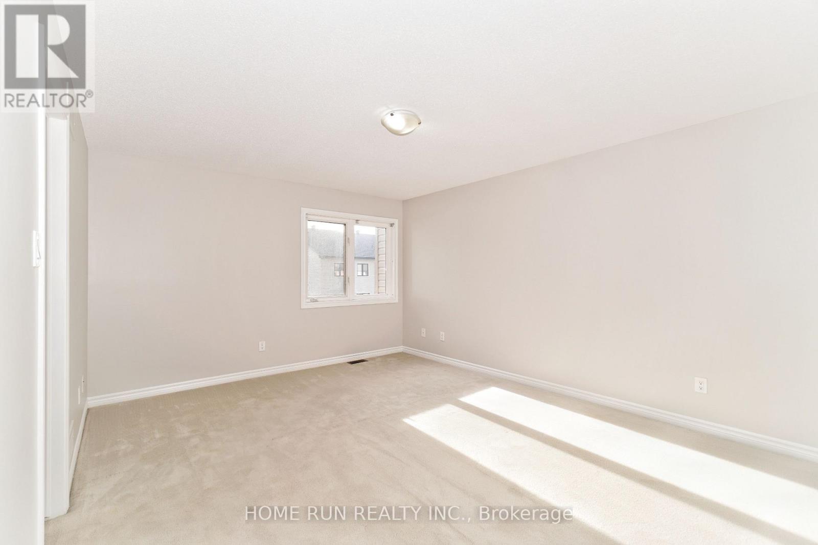 115 Watchhorn Grove Property Photo 26