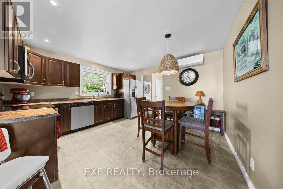 126 Gardiner Shore Road Property Photo 6